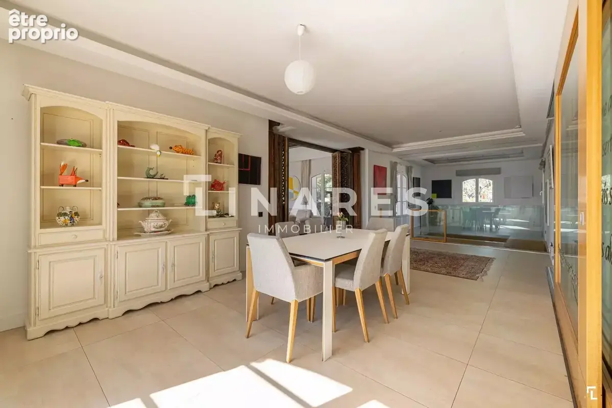 SUN AND SEA - Villa de 600m2 - Piscine - Parc 1 hectare  - 13600 LA CIOTAT - photo 7