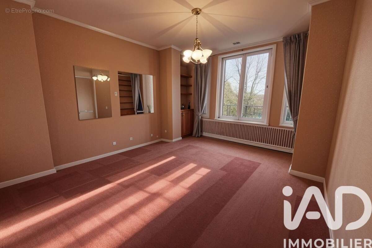 Photo 3 - Maison à VILLEMOMBLE