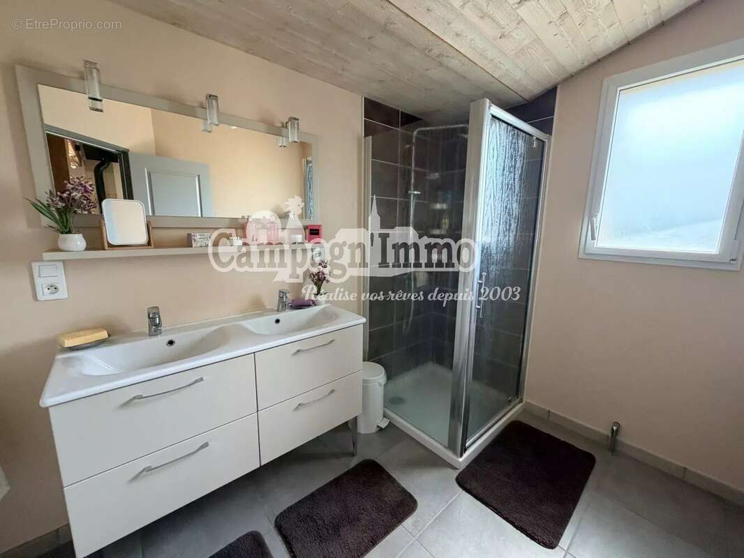 Magnifique maison en pierres avec dépendances - photo 10