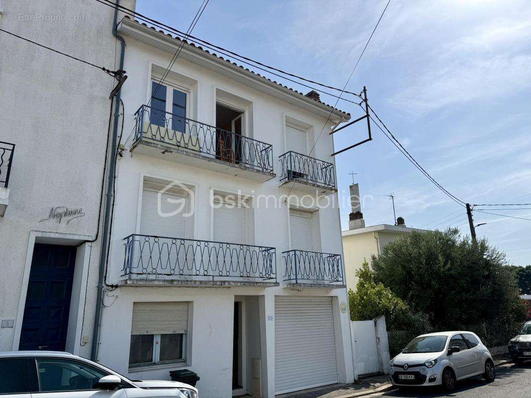 Appartement T3 de 54 m² – Centre-ville de Royan À seulement 5 minutes à pied de la plage ! - photo 11