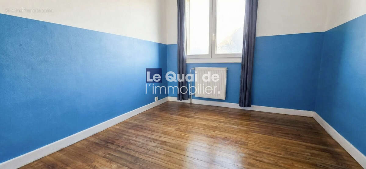 Appartement à FONTAINE