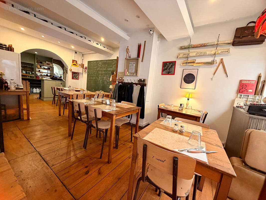 A vendre en semi-exclusivite fonds de commerce restaurant 75 m2 idealement situe  en zone franche au centre ville de toulon - photo 15