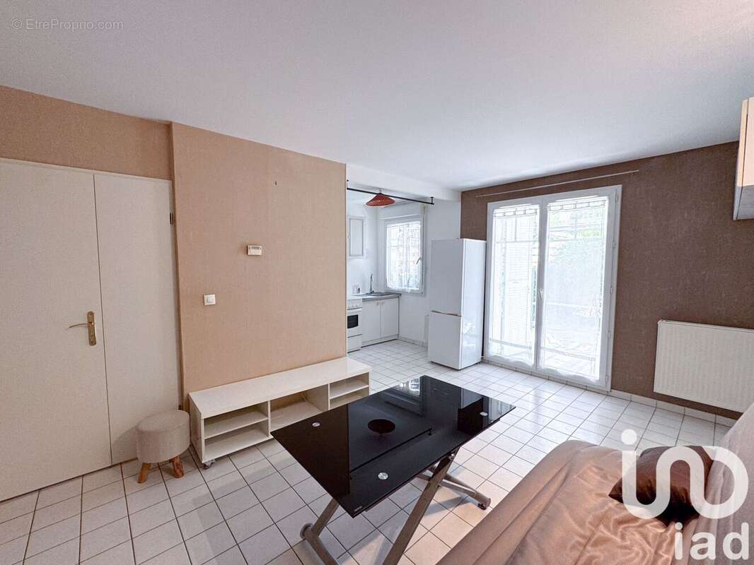 Photo 2 - Appartement à ROISSY-EN-BRIE