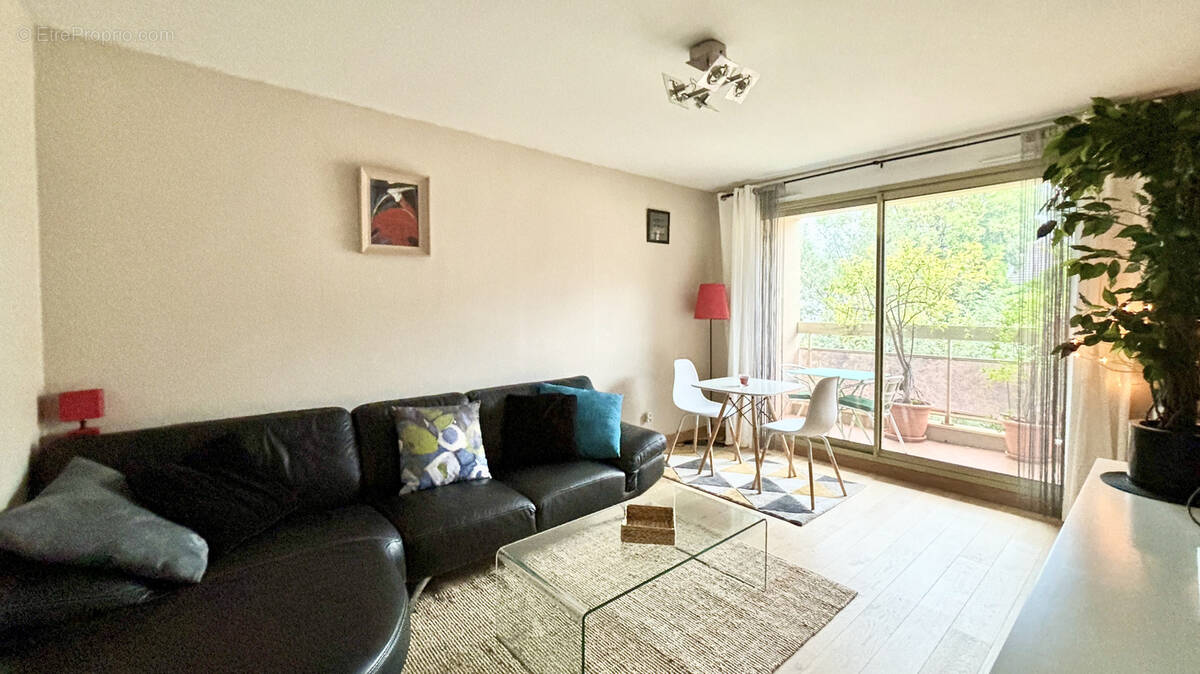 Appartement à LYON-5E