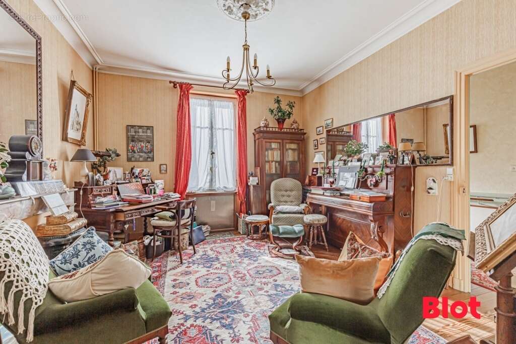 Maison à NANTES
