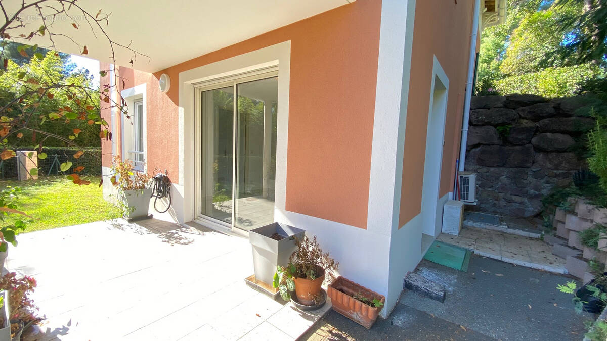 Appartement à SAINT-RAPHAEL