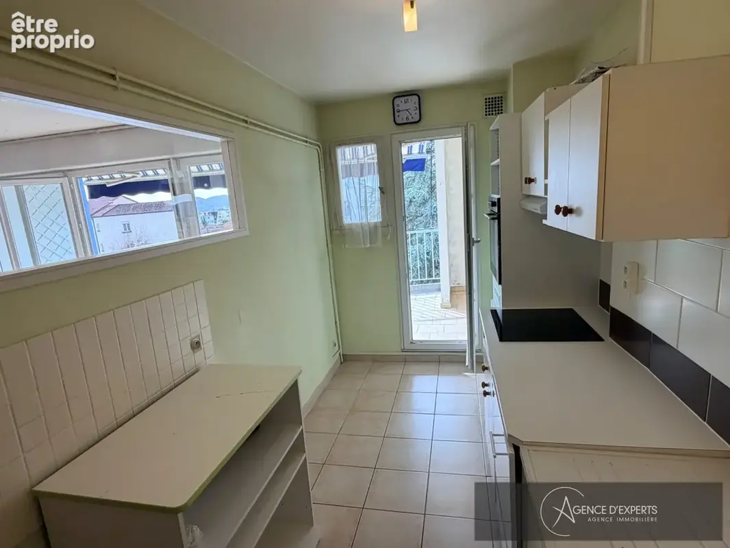 Appartement 4 pièces 93 m² à vendre à Besancon (25000) - photo 9