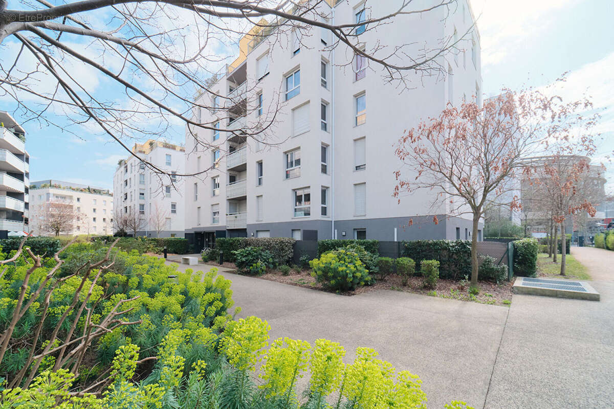 Appartement à LYON-8E