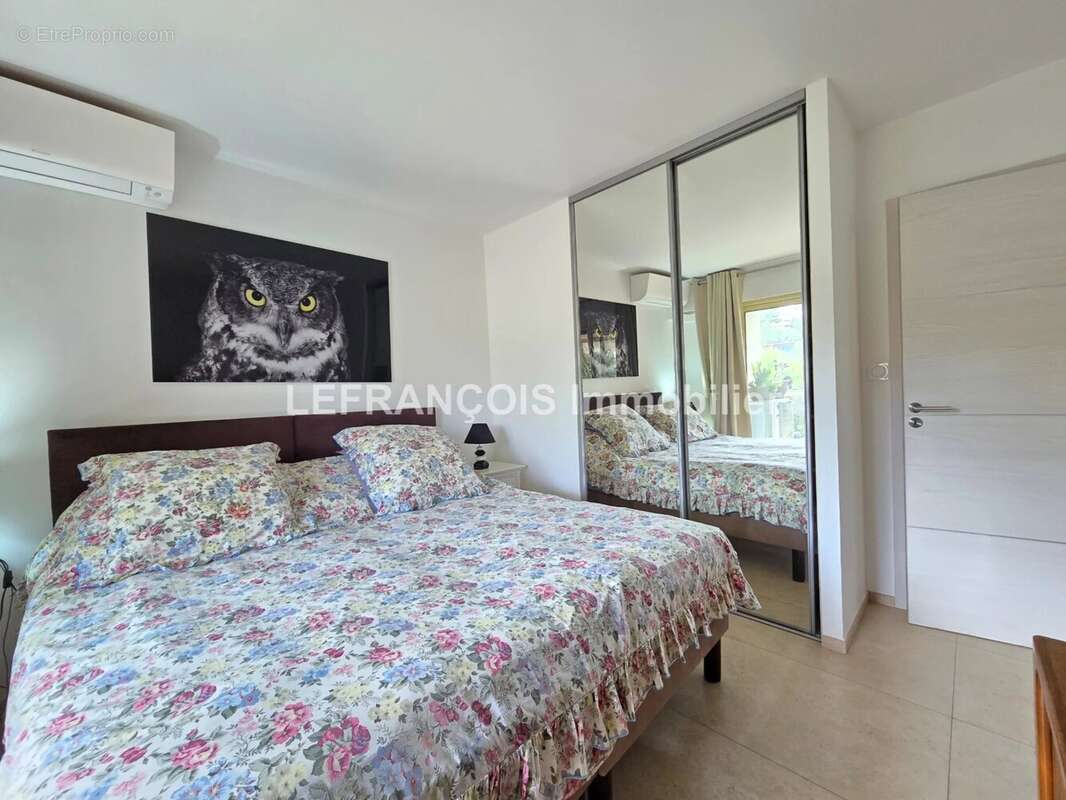 Appartement à LE CANNET