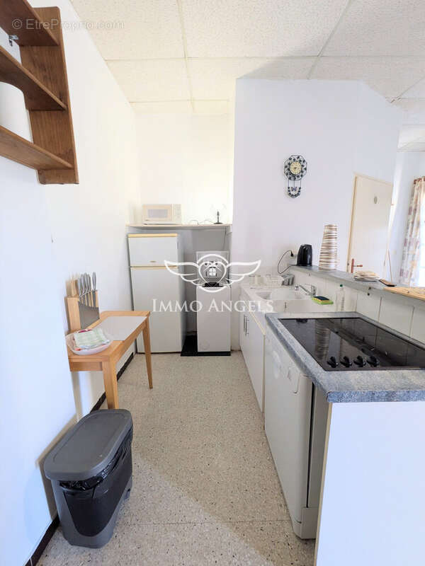Appartement à VIC-LA-GARDIOLE