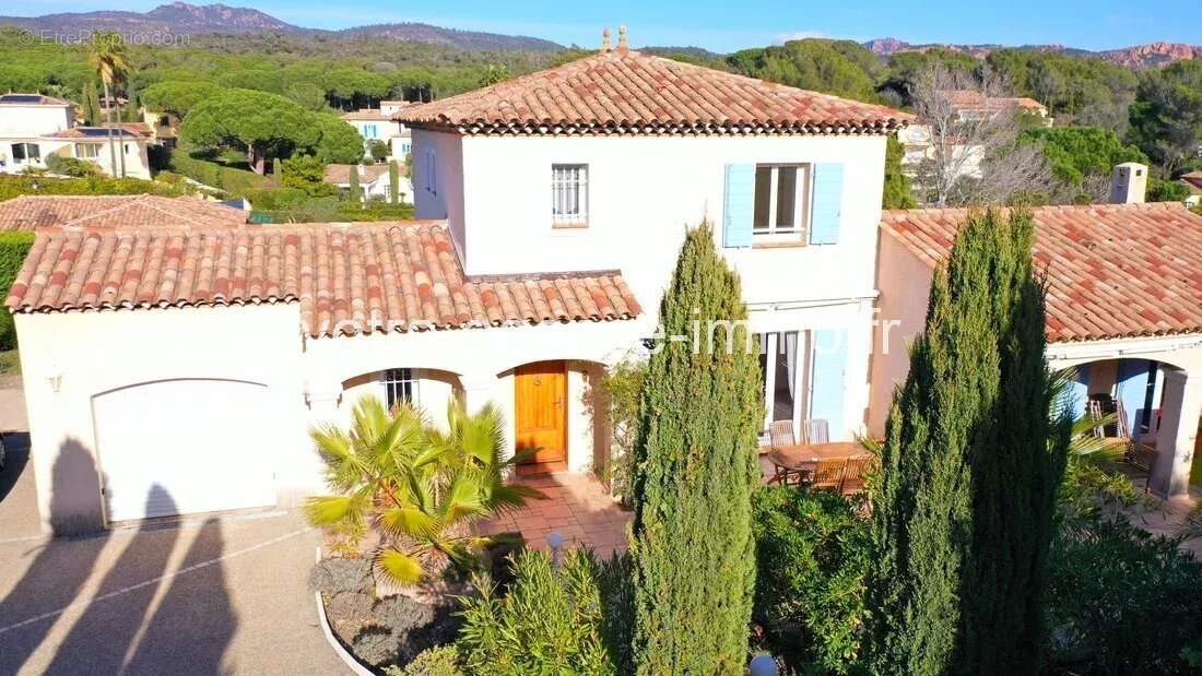 Maison à SAINT-RAPHAEL