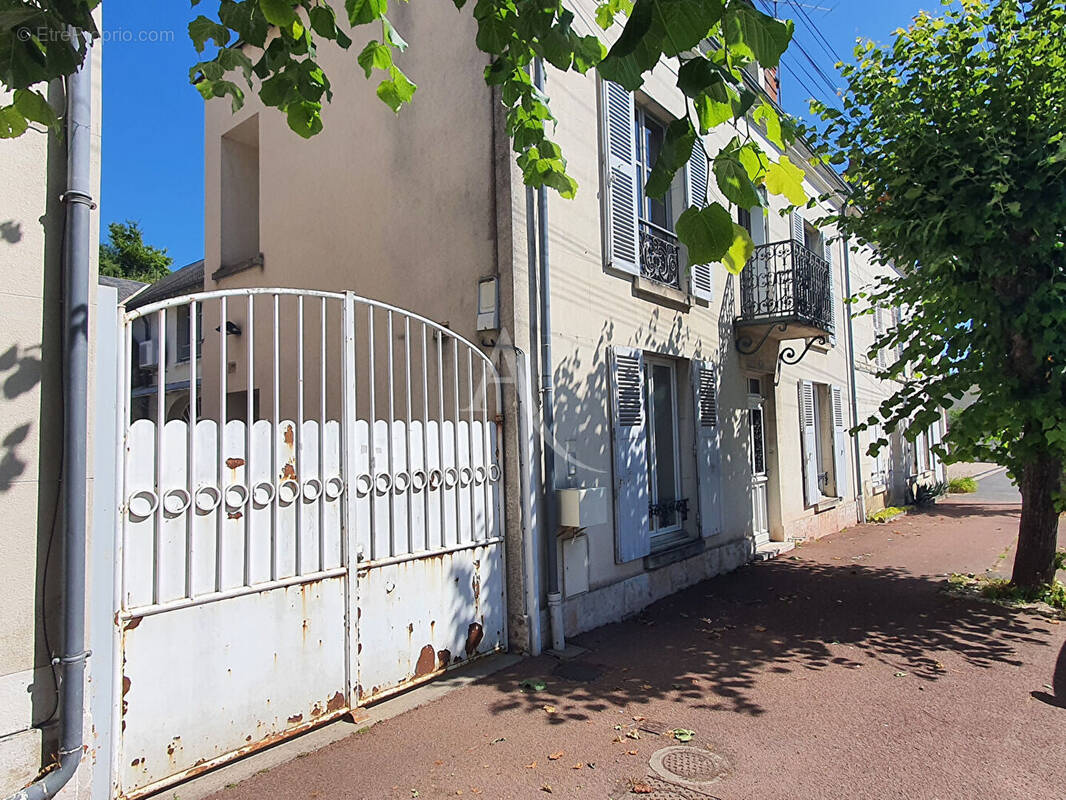 Maison à SAINT-AIGNAN
