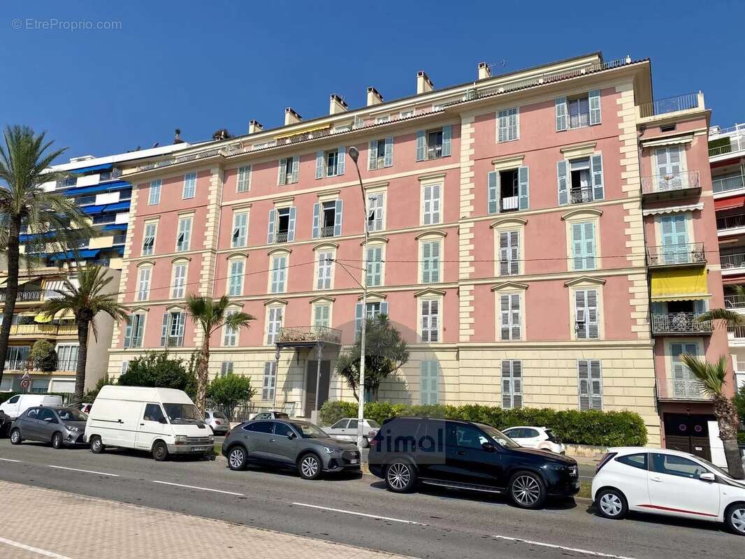 Appartement à MENTON