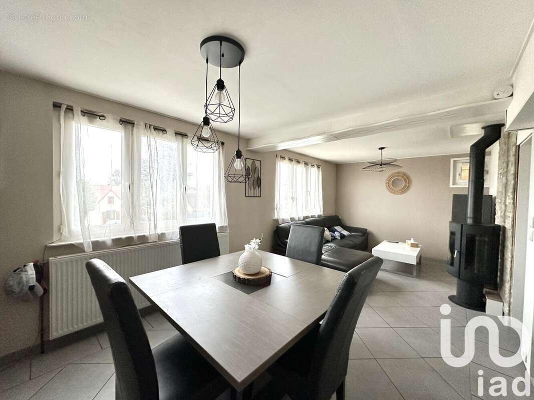 Photo 2 - Maison à SOIGNOLLES-EN-BRIE