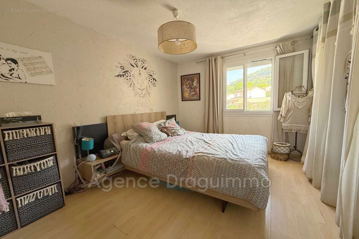 Maison 93 m² à Draguignan  - photo 7
