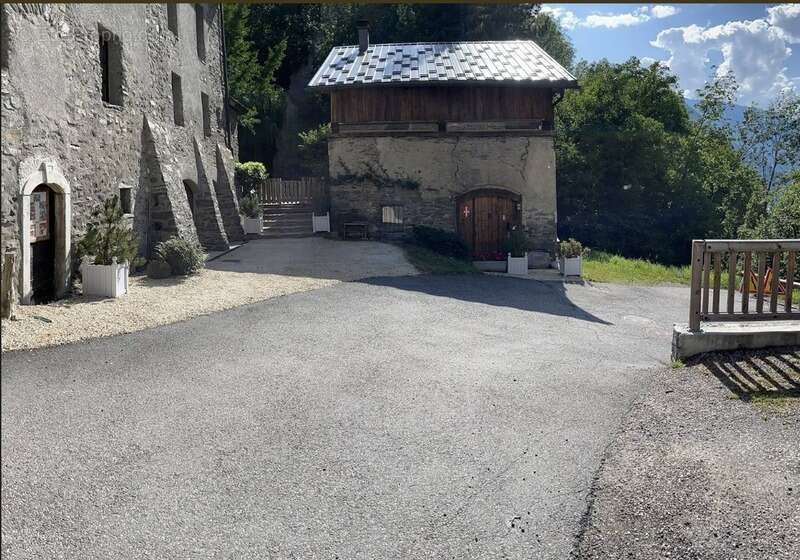 Ensemble immobilier d’exception- presbytère- Tarentaise COURCHEVEL (73) - photo 8