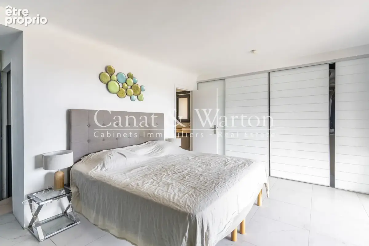 Domaine recherché de cavalaire: villa rénovée avec vue mer & piscine - photo 12