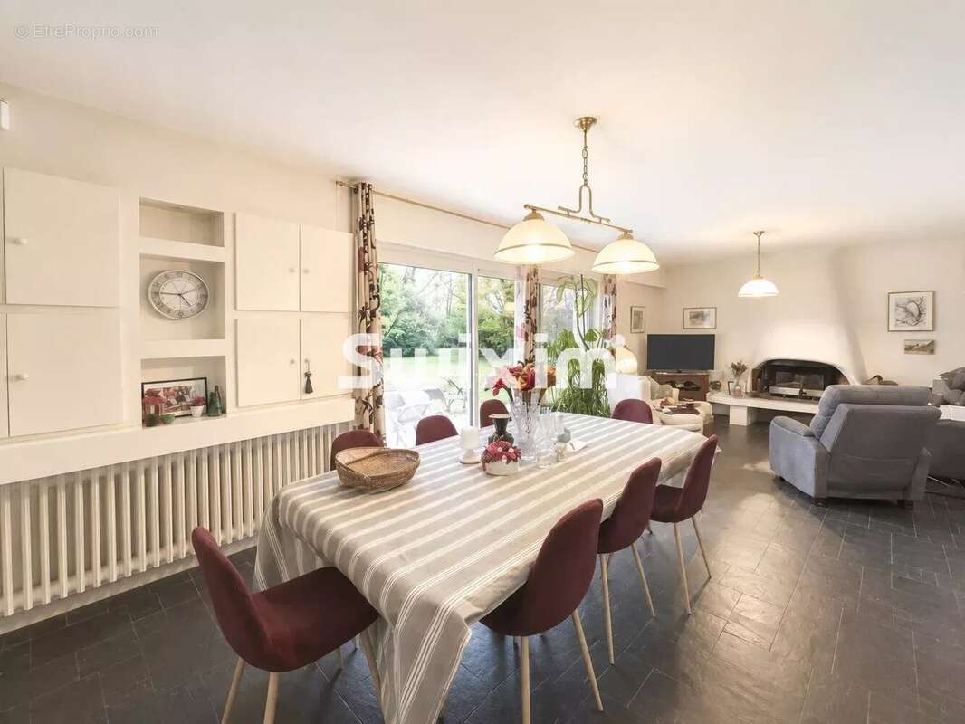 Maison à BLETTERANS