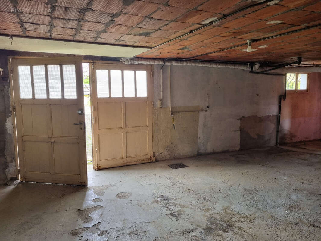 Maison à NEUVY-SAINT-SEPULCHRE