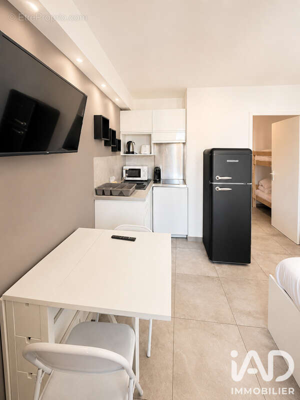 Appartement 23 m² à Antibes  - photo 2