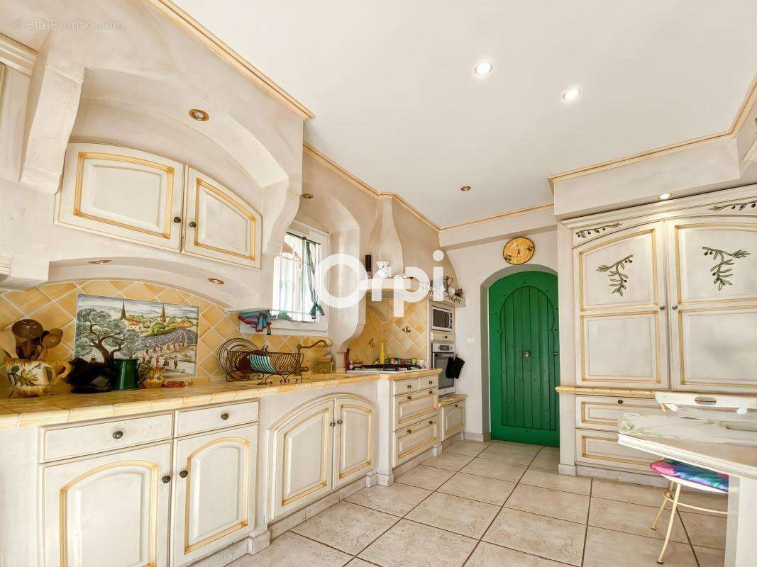 Maison à LA CADIERE-D&#039;AZUR