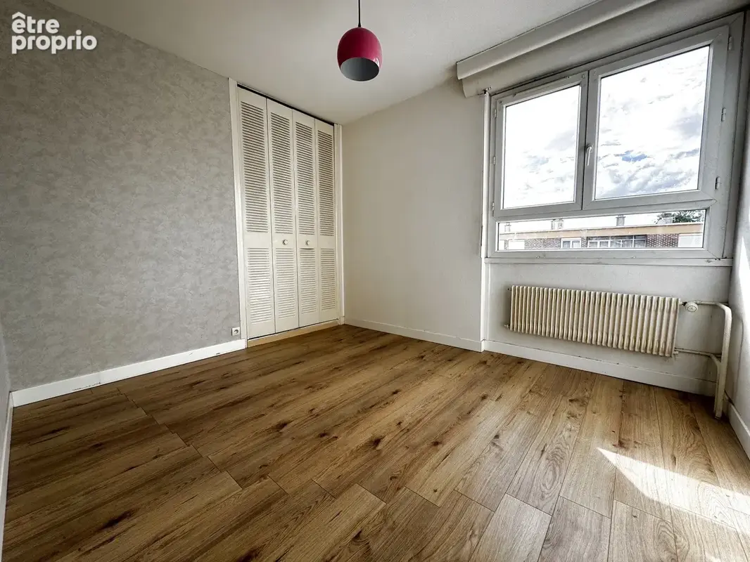 Appartement de 5 pièces de 91 m2 avec balcon, garage et cave à SURVILLIERS - photo 8