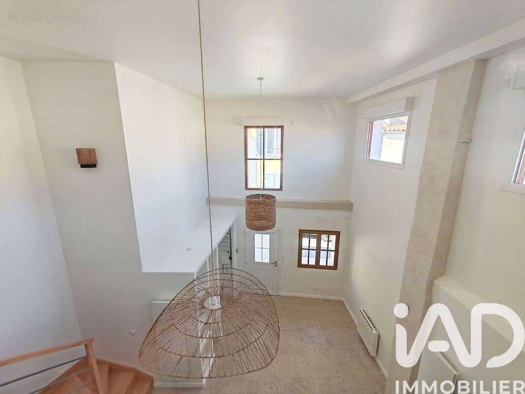 Maison 96 m² à Marans  - photo 2