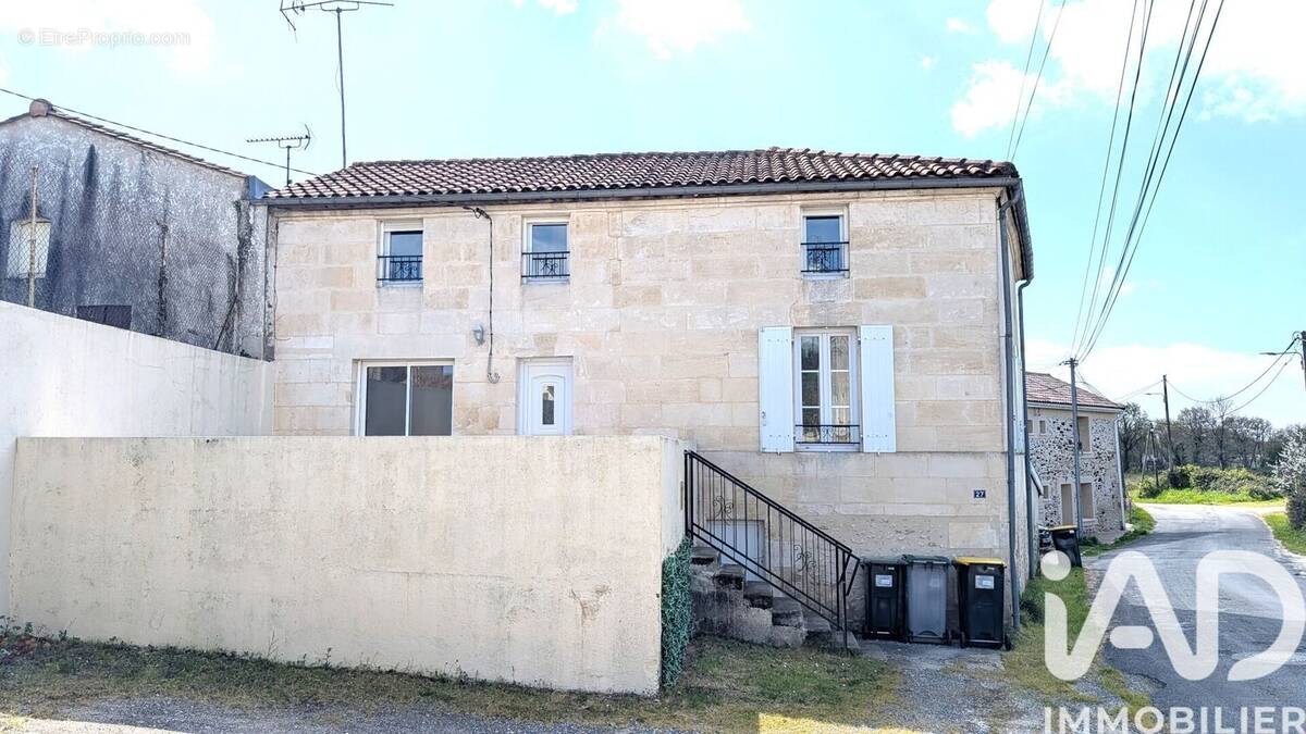 Photo 1 - Maison à MONTENDRE