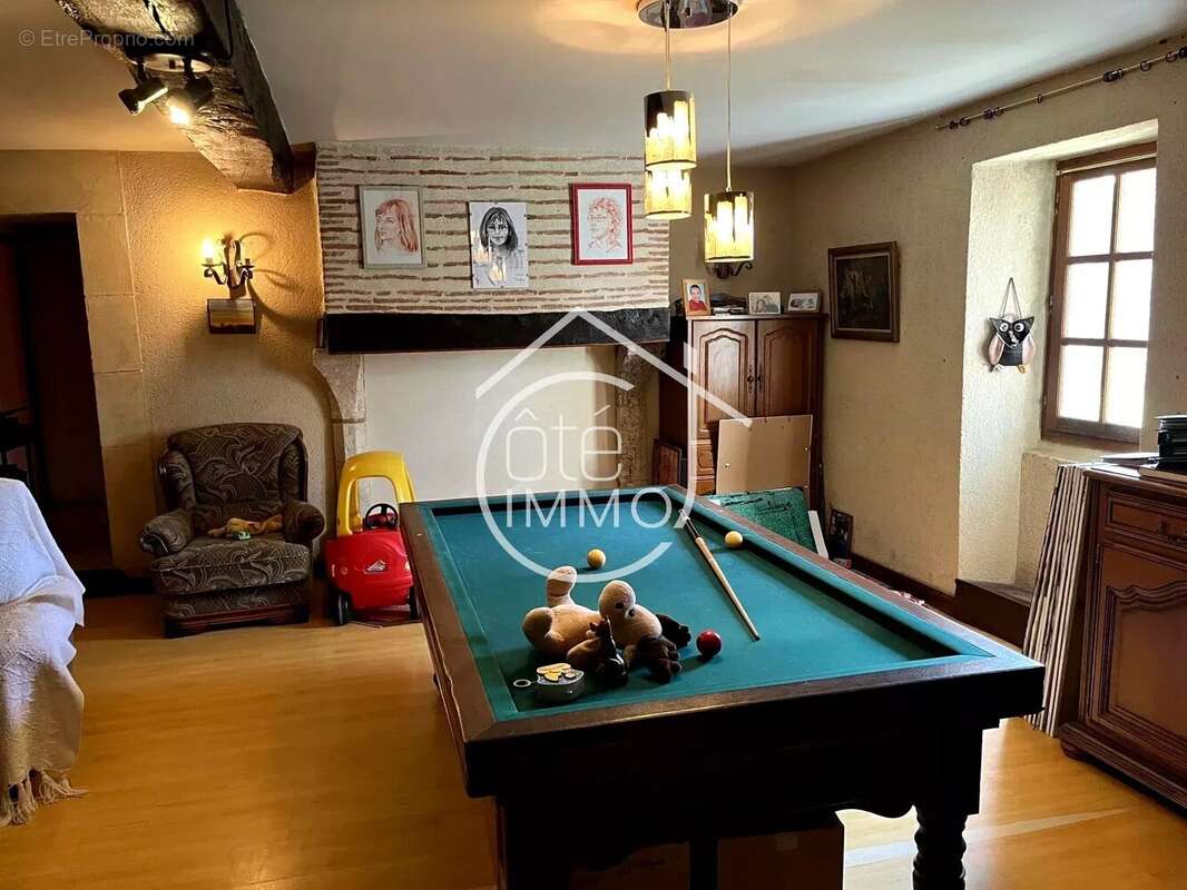 Maison à SAINT-PIERRE-D&#039;EYRAUD