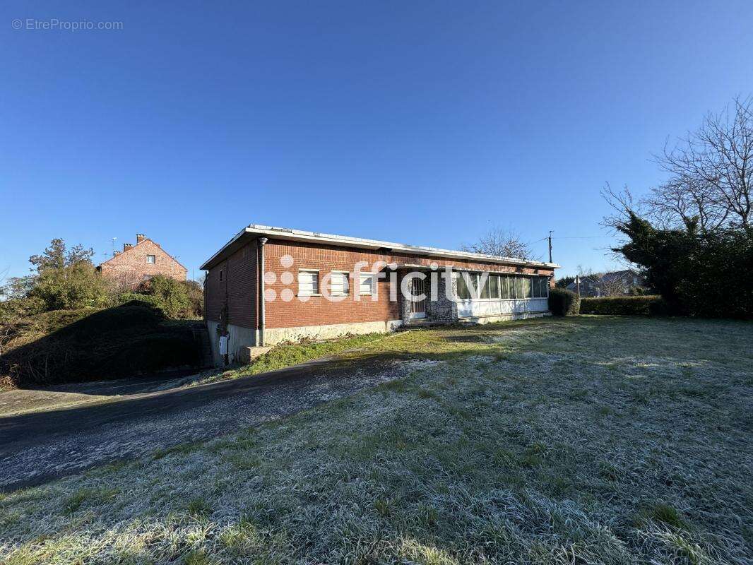 Commerce à CONDE-SUR-L&#039;ESCAUT