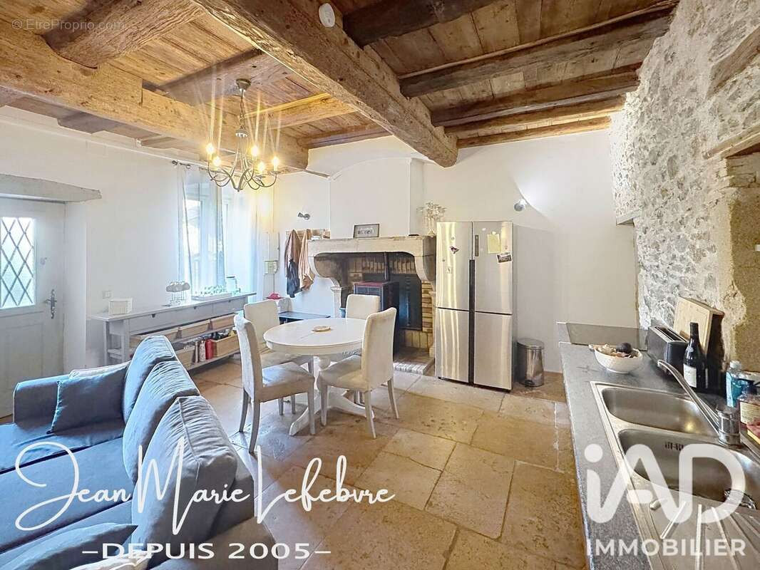 Photo 2 - Maison à CONDRIEU