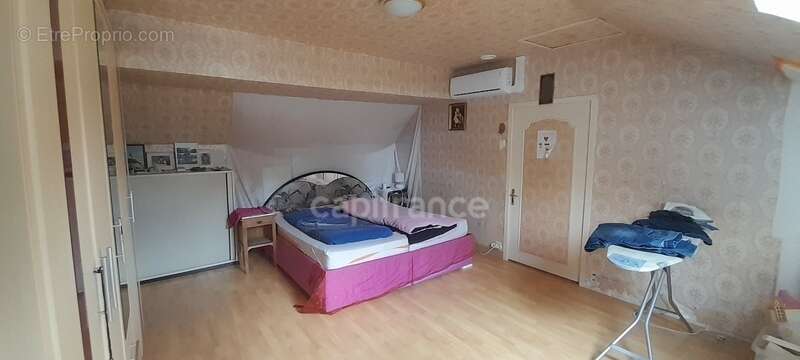 Maison à LURCY-LEVIS