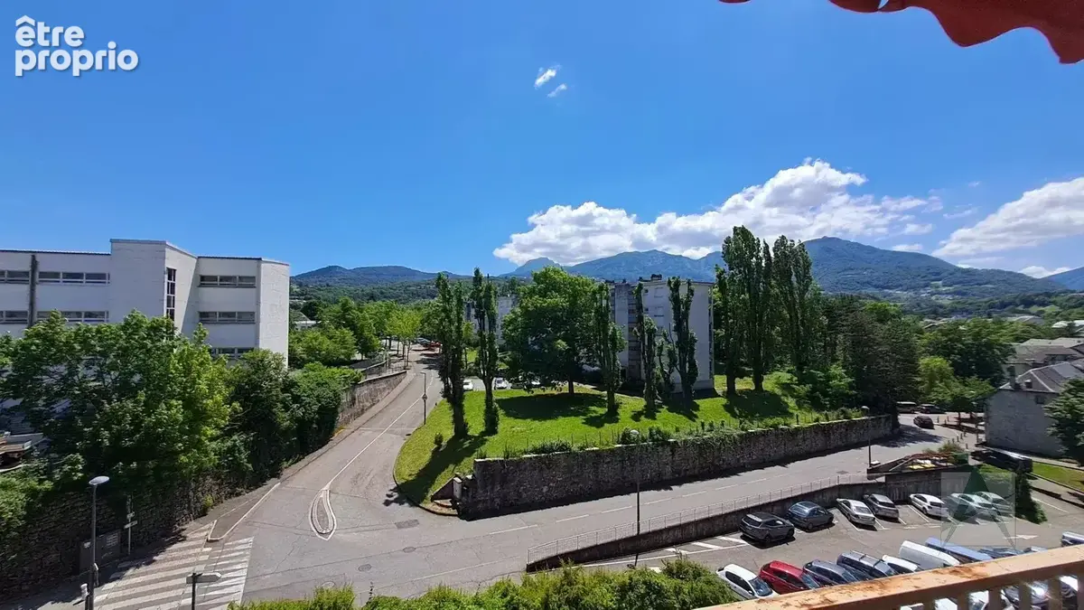 CHAMBERY - T4 avec vue dégagée et balcon - photo 15