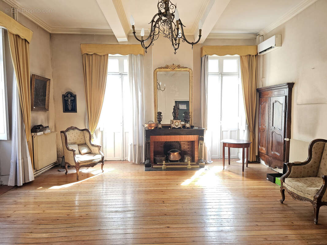 Appartement à CARCASSONNE