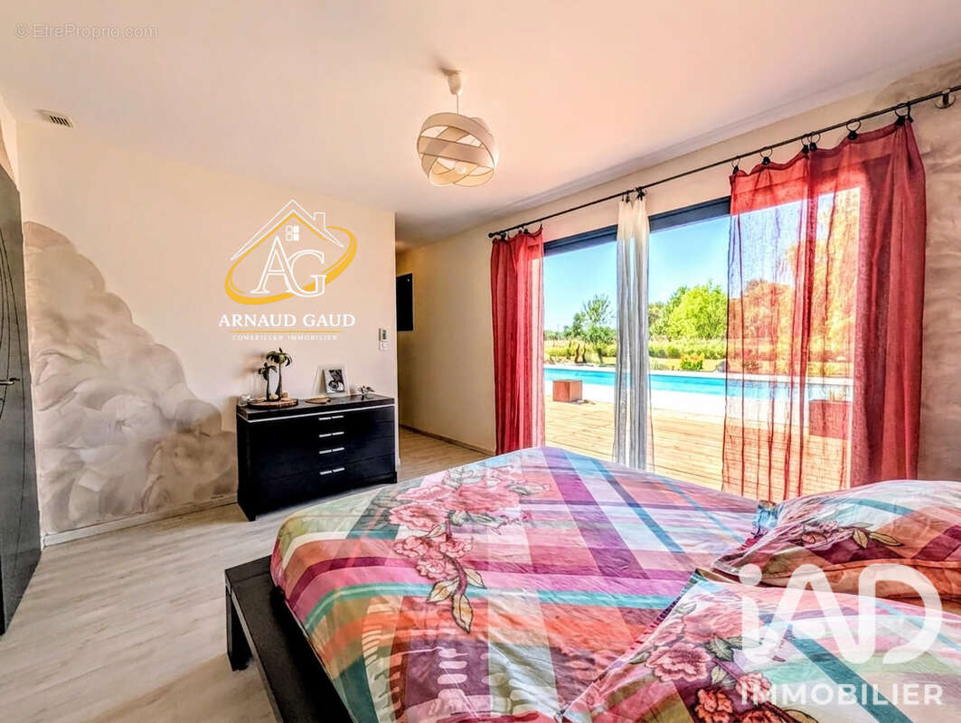 Maison 145 m² à Septfonds  - photo 3