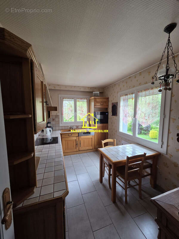 Maison 117 m² à Saint-Romain-De-Colbosc  - photo 4