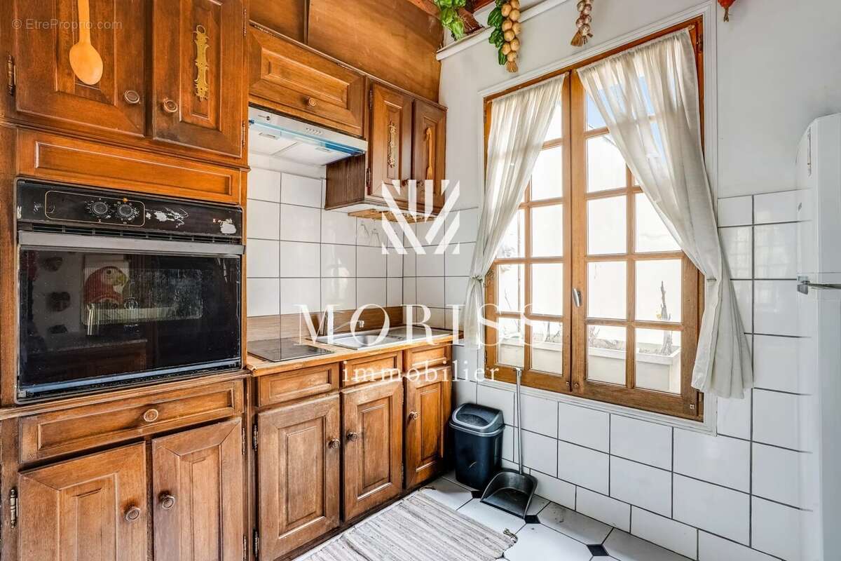 Appartement à PARIS-19E