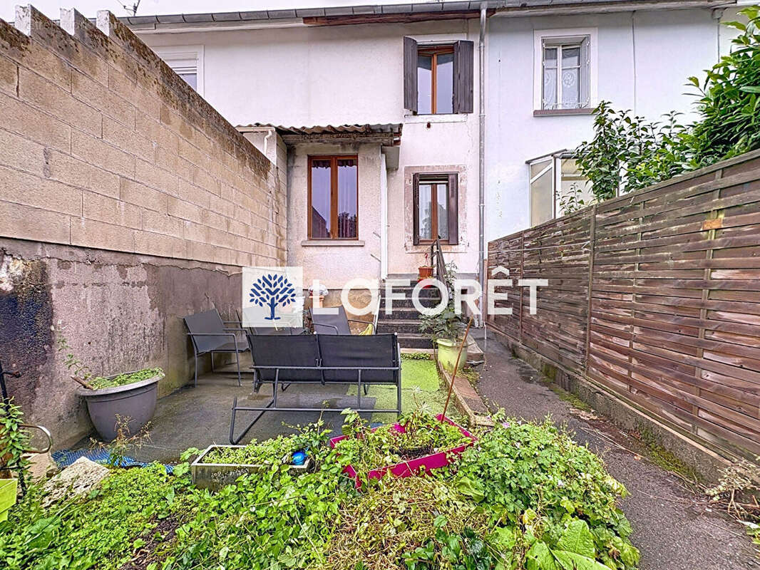 Maison à CHATENOIS-LES-FORGES