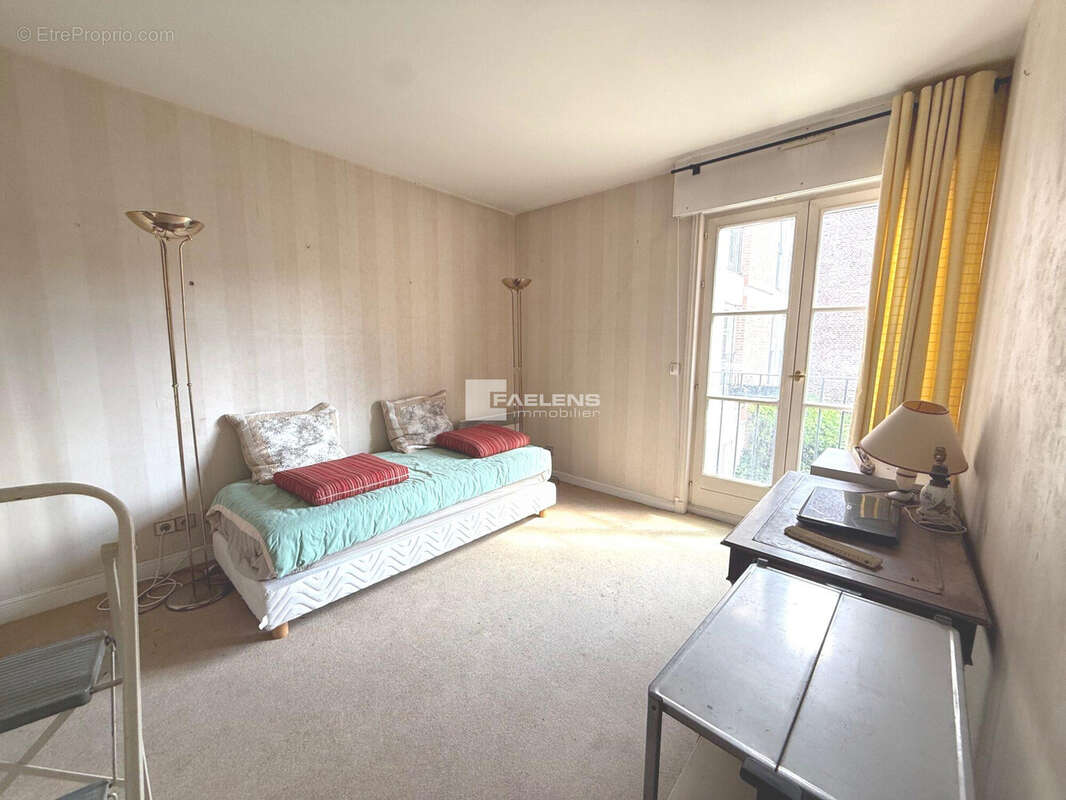 Appartement 84 m² à Lille  - photo 4