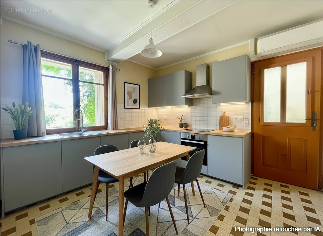 Maison à VAISON-LA-ROMAINE