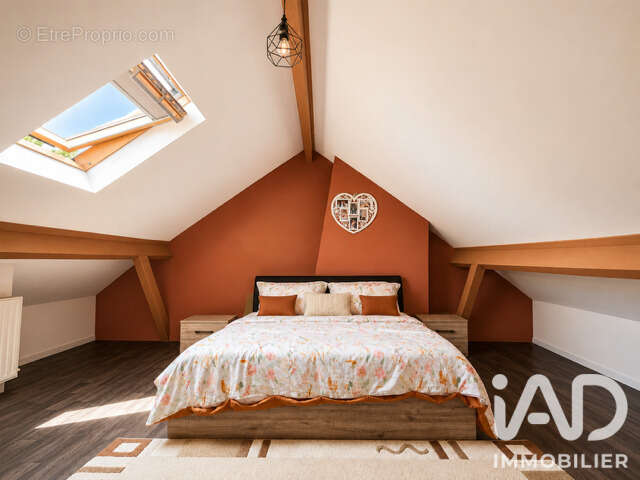 Maison 83 m² à Mortagne-Du-Nord  - photo 9