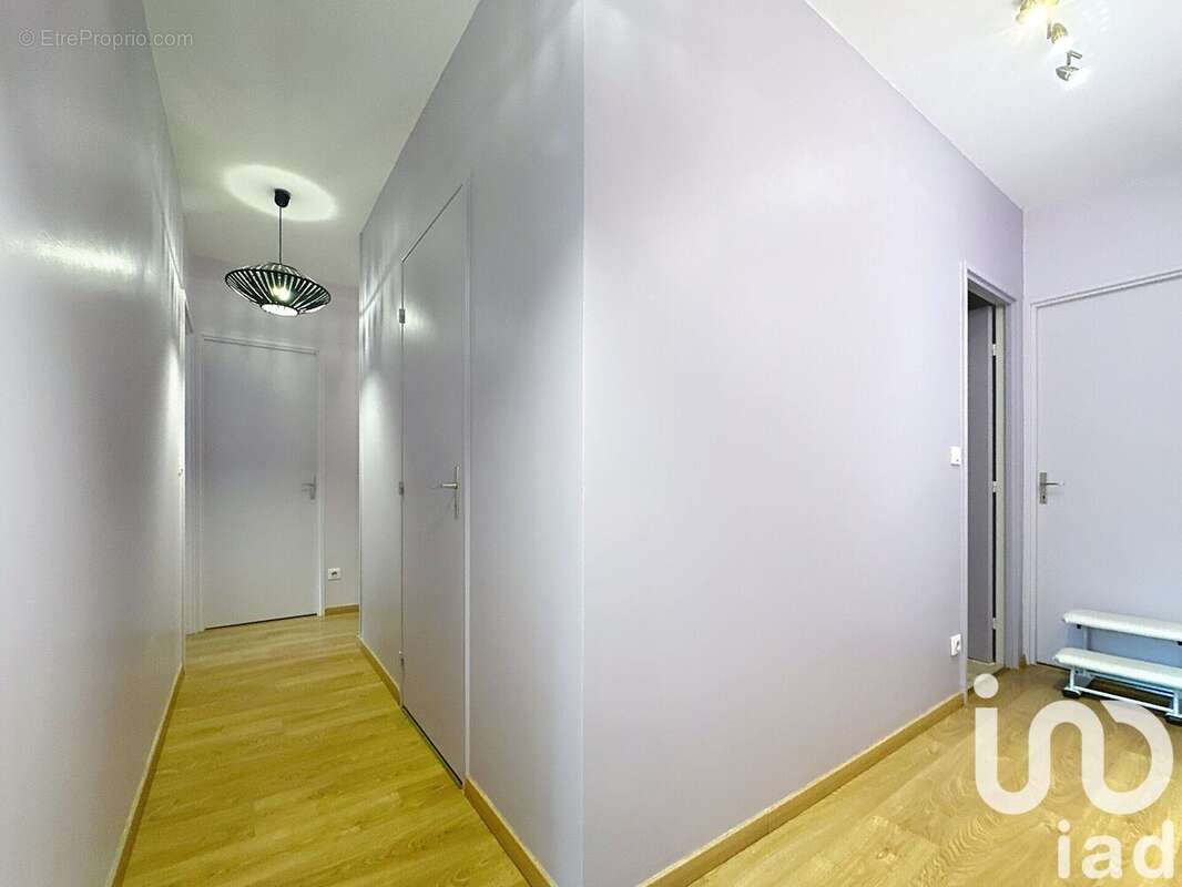 Photo 6 - Appartement à VAUX-LE-PENIL