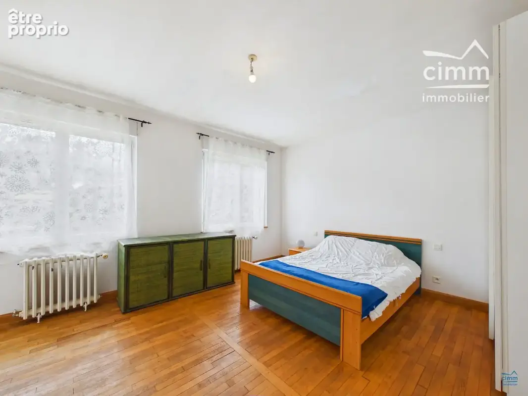Maison 6 pièces 145 m² à vendre à Longue-Jumelles (49160) - photo 6