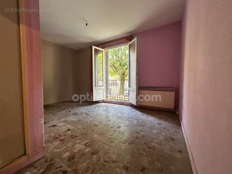 Appartement à SAINT-MAUR-DES-FOSSES