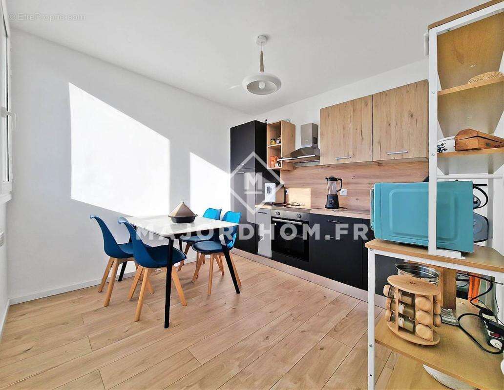 Appartement à MARSEILLE-9E