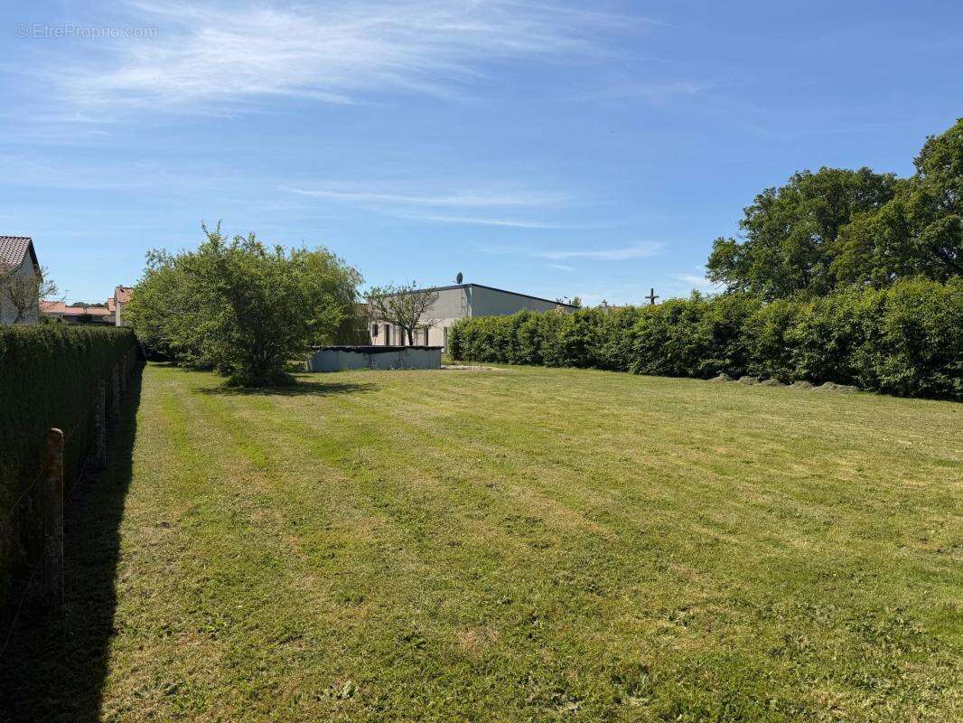 Terrain constructible, Loublande ( Mauléon), 1152 m2 - photo 4