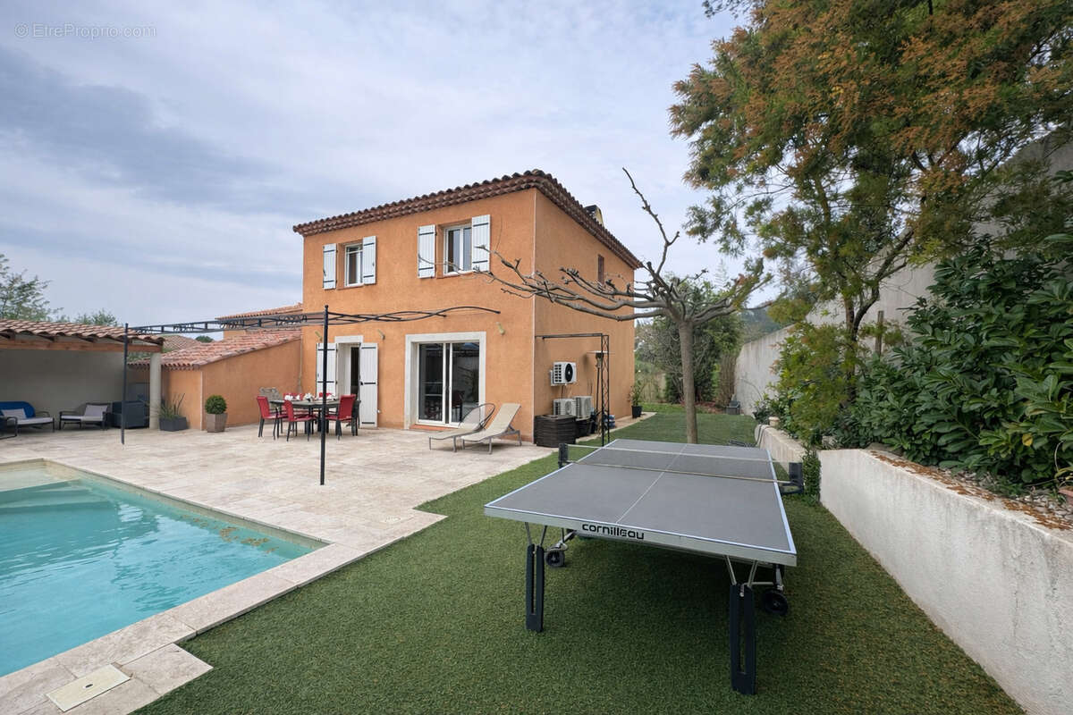 Maison à MARSEILLE-11E