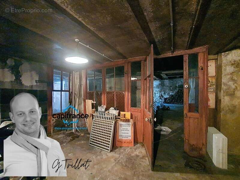 Commerce à LE PONT-DE-BEAUVOISIN