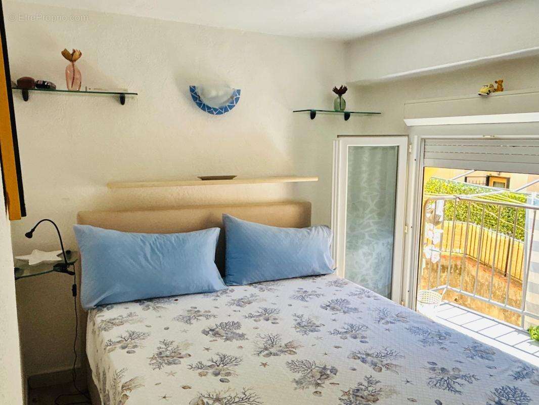 Vieux Menton - Investissement clé en main : 2 pièces meublé, à proximité des plages - photo 3