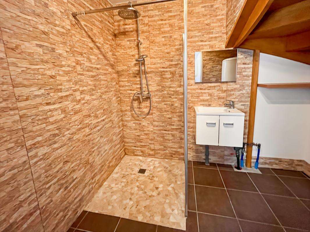 Maison à LORIOL-SUR-DROME